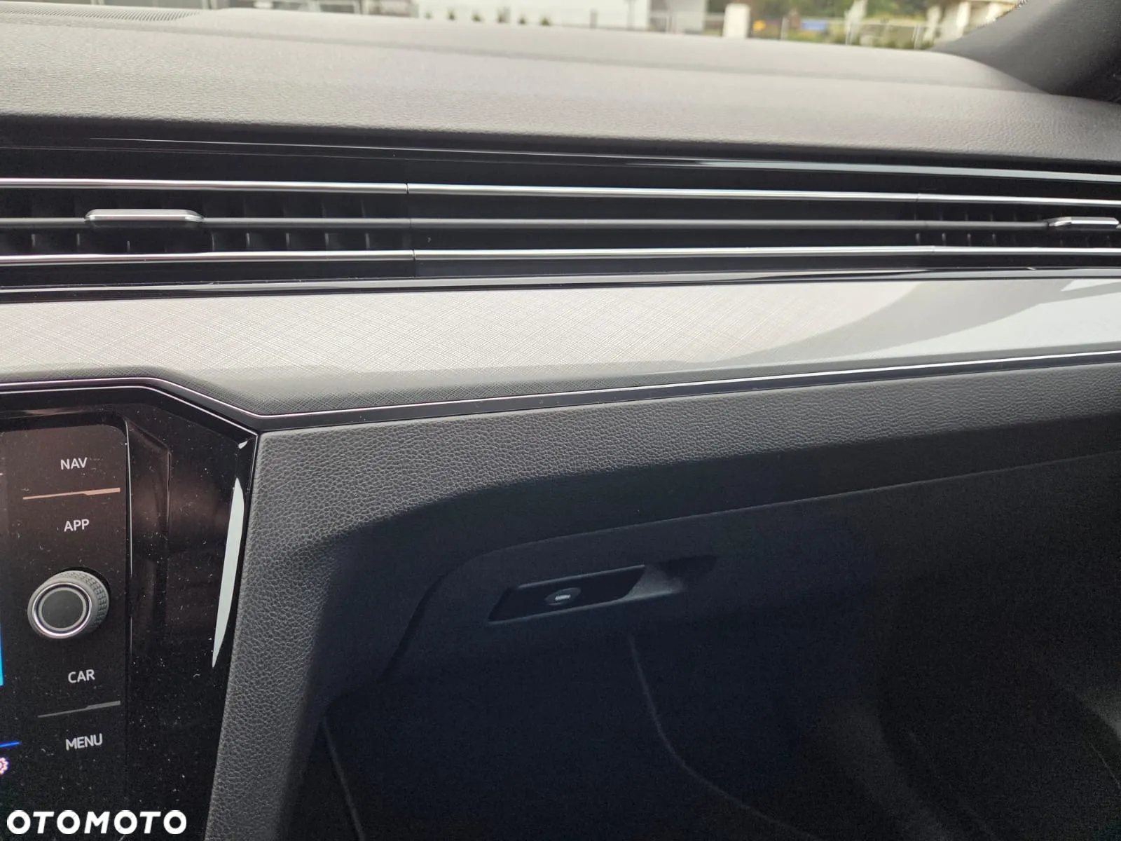 Volkswagen Passat 2.0 TDI EVO Business DSG - 25