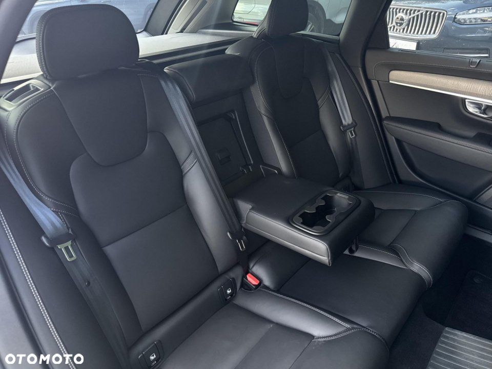 Volvo V90 - 12
