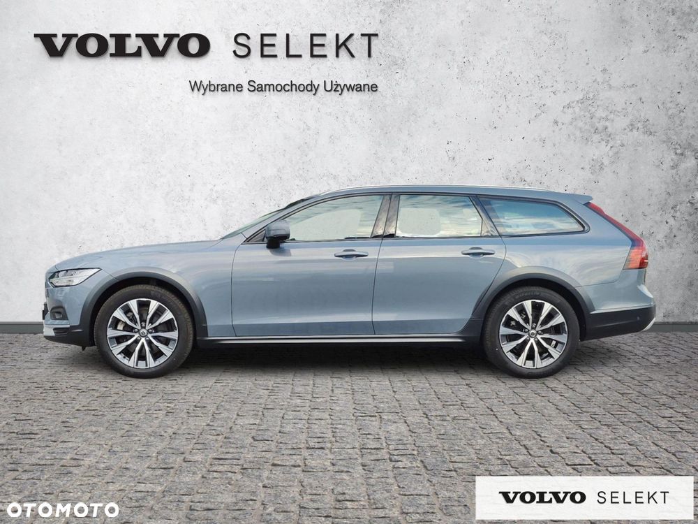 Volvo V90 Cross Country - 7