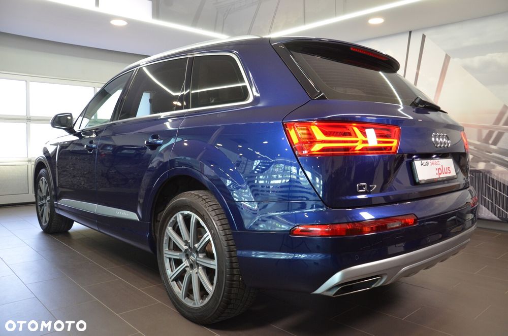Audi Q7 50 TDI Quattro Tiptronic - 16