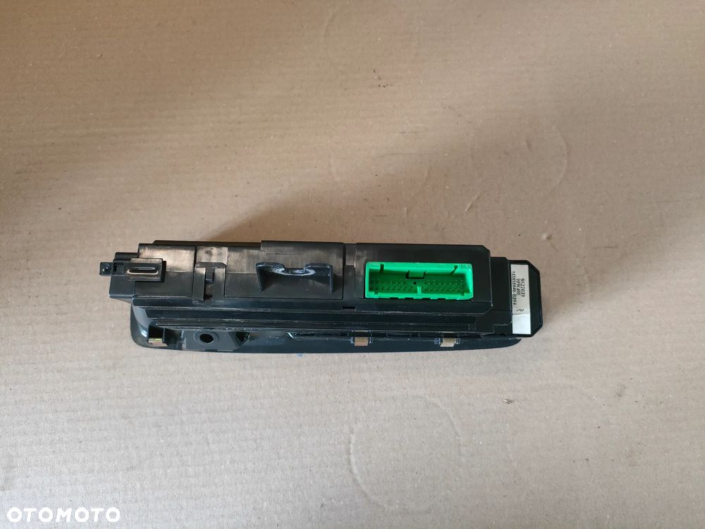 VOLVO S80 I 1998- PANEL PRZEŁĄCZNIK SZYB 8622039 - 4