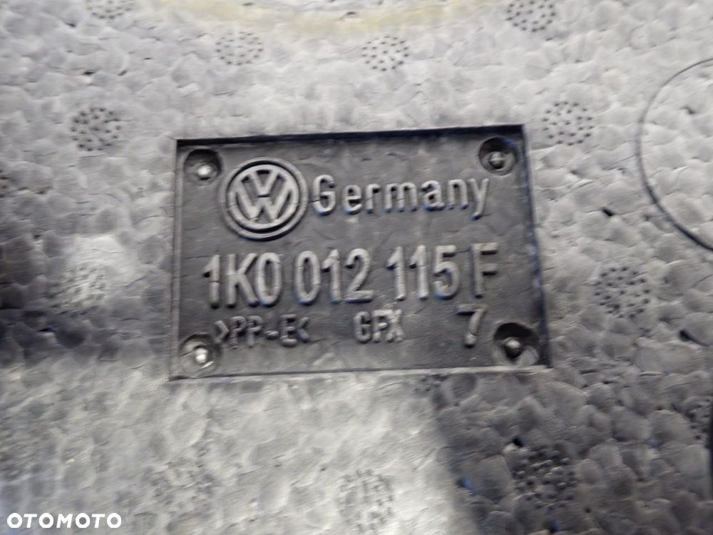 ZESTAW NARZĘDZIOWY W KOŁO AUDI A3    8P1K0012115F  1T0805615  8D0011031C  8N0012219 - 9
