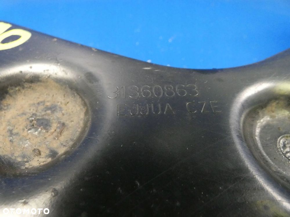 VOLVO V90 II S90 II WAHACZ PRAWY TYŁ TYLNY - 2