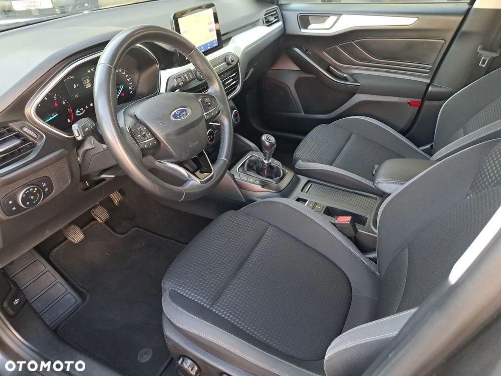 Ford Focus 1.0 EcoBoost mHEV Connected - 13