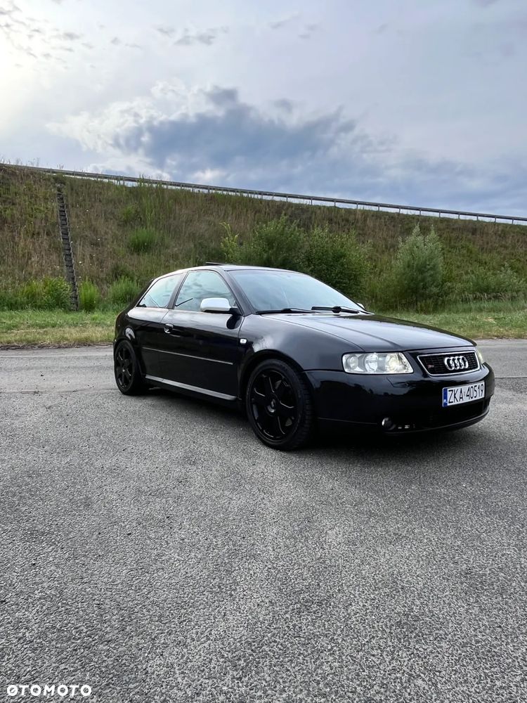 Audi S3 ver-1-8t-quattro - 4