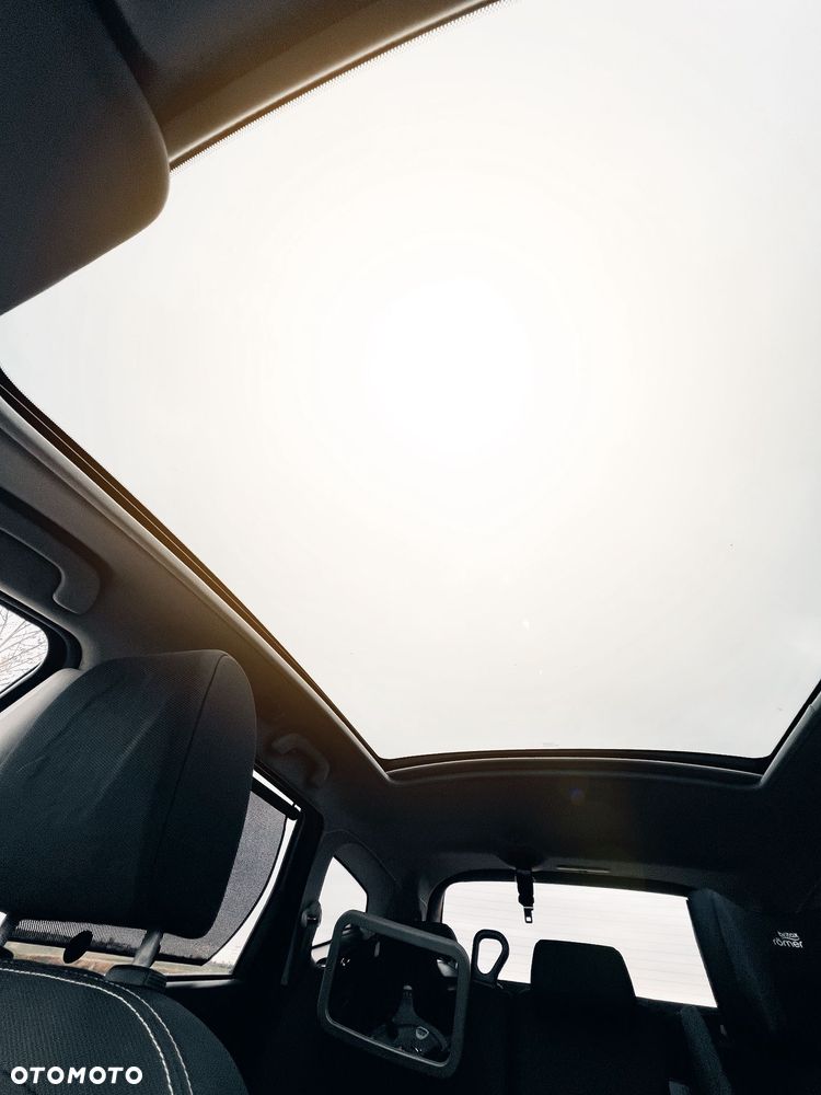 Nissan Qashqai+2 2.0 Tekna Premium - 8