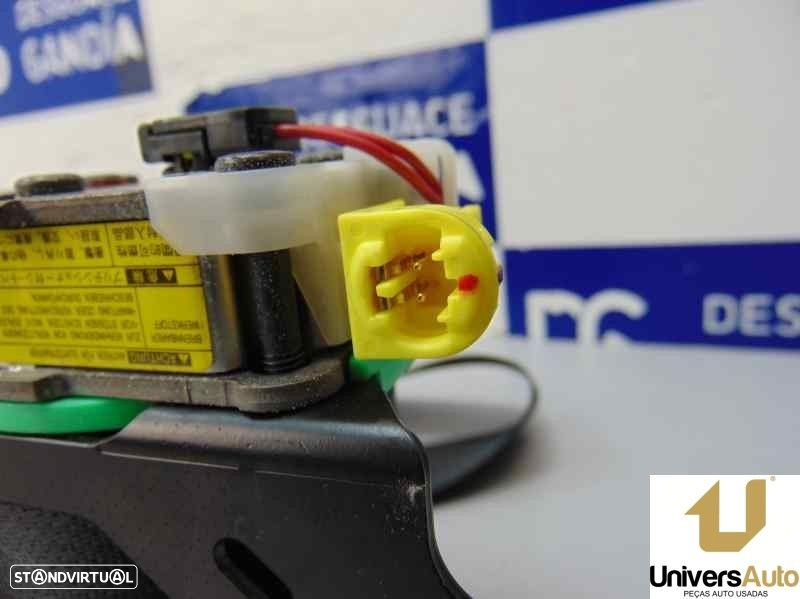 CINTO SEGURANÇA FRONTAL DIREITO TOYOTA AURIS 2008 - - 4