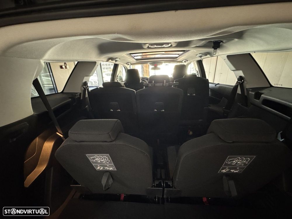 Peugeot 5008 1.5 BlueHDi Allure Pack EAT8 - 40