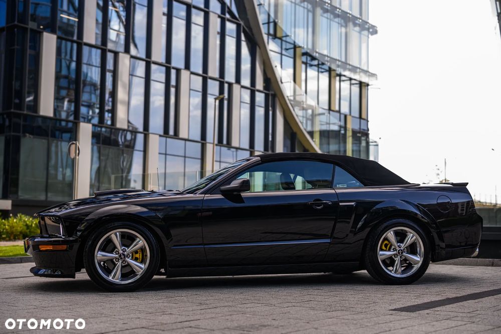 Ford Mustang 4.6 V8 GT Premium - 13