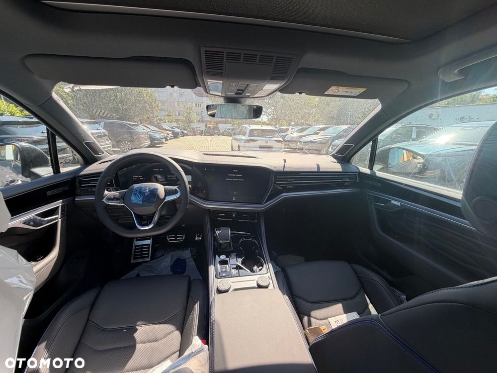 Volkswagen Touareg - 5