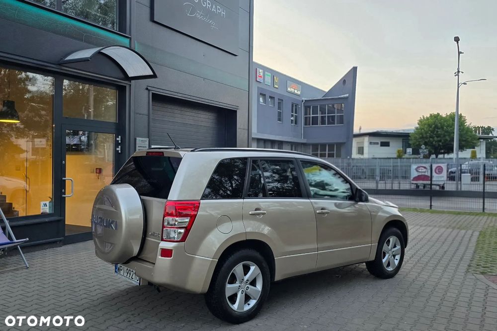 Suzuki Grand Vitara 1.9 DDiS De Luxe EU5 - 5