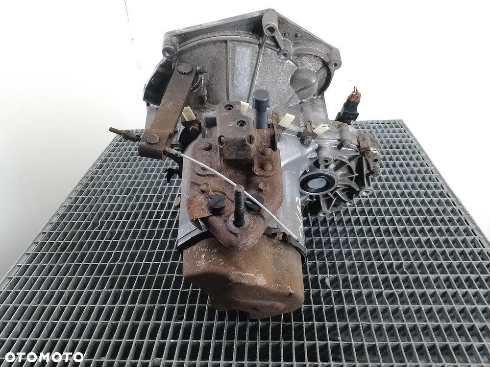 SKRZYNIA BIEGÓW MANUALNA TATA INDICA 26103804 1.4 SI - 3