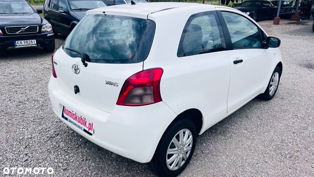 Toyota Yaris - 39