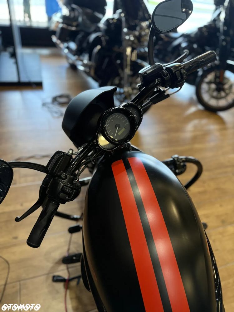 Harley-Davidson V-Rod Night Rod - 8