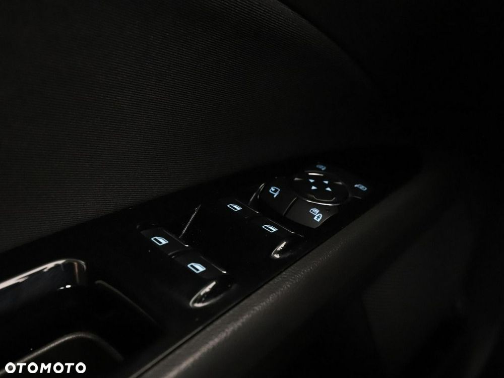 Ford Mondeo 2.0 TDCi Start-Stopp Business Edition - 36