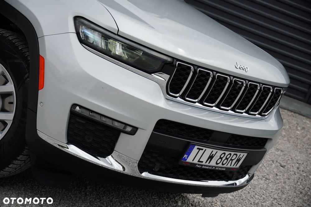 Jeep Grand Cherokee - 8