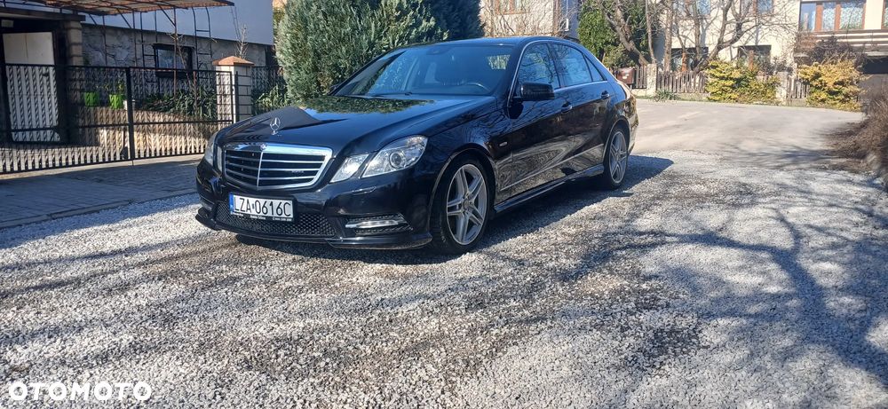 Mercedes-Benz Klasa E 220 CDI BlueEff Avantgarde - 1