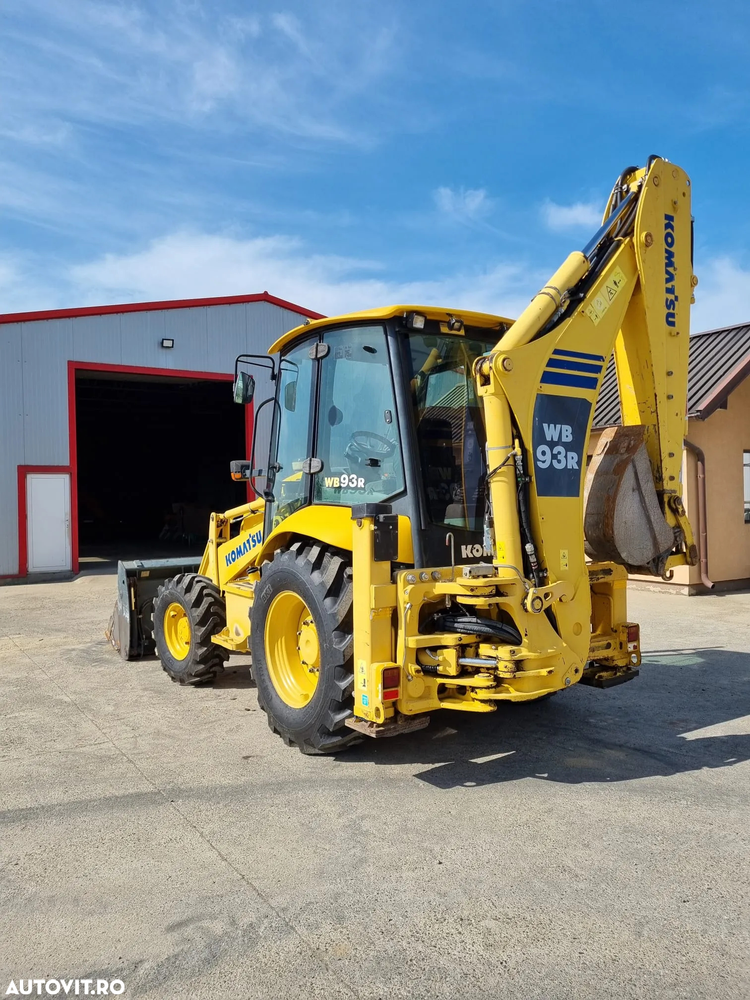 Komatsu WB 93 R-5 - 8
