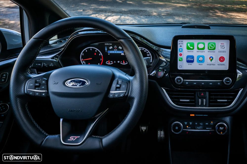 Ford Fiesta 1.5 EcoBoost ST - 11