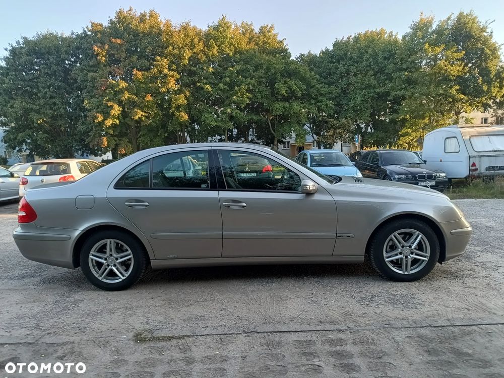 Mercedes-Benz Klasa E 220 CDI Classic DPF - 3