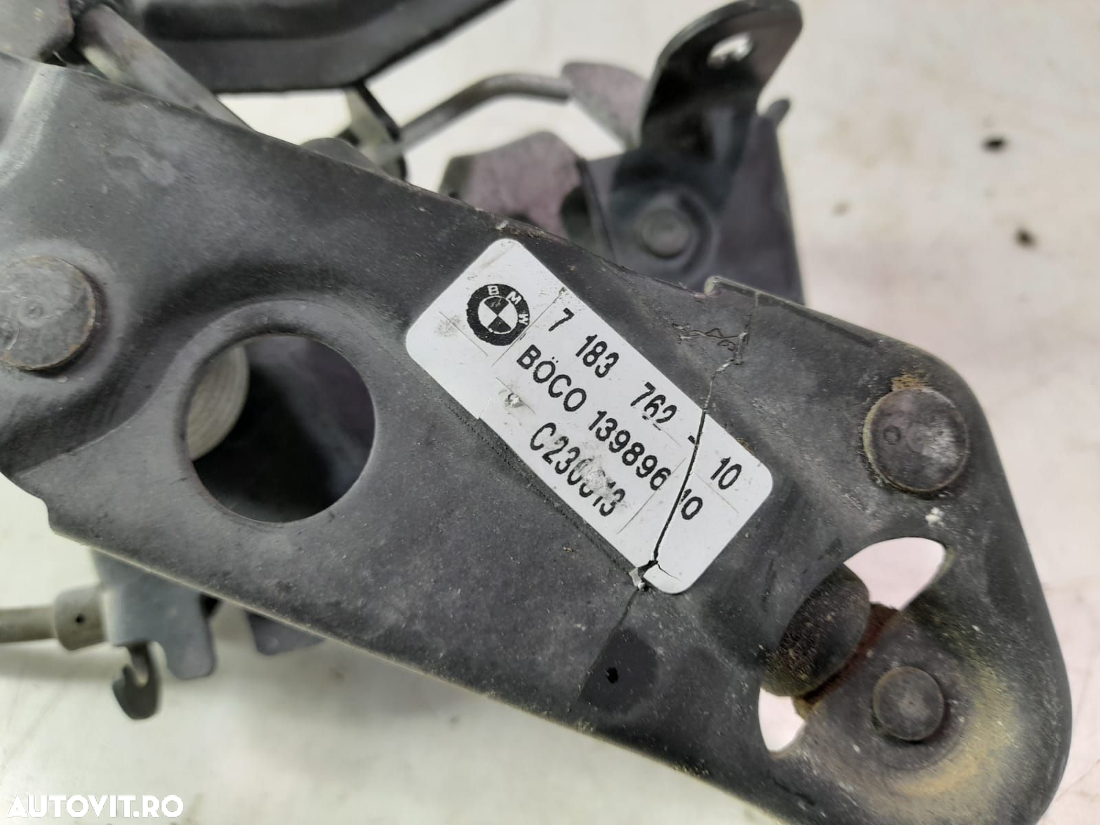 Broasca capota dreapta  718376210 BMW Seria 7 F01/F02 [facelift] [201 - 2