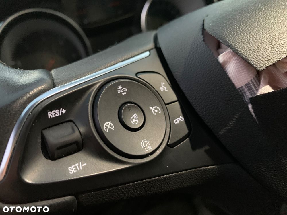 Opel Insignia 2.0 CDTI Elegance S&S - 21