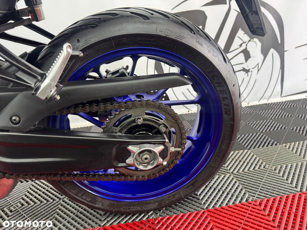 Yamaha MT - 18