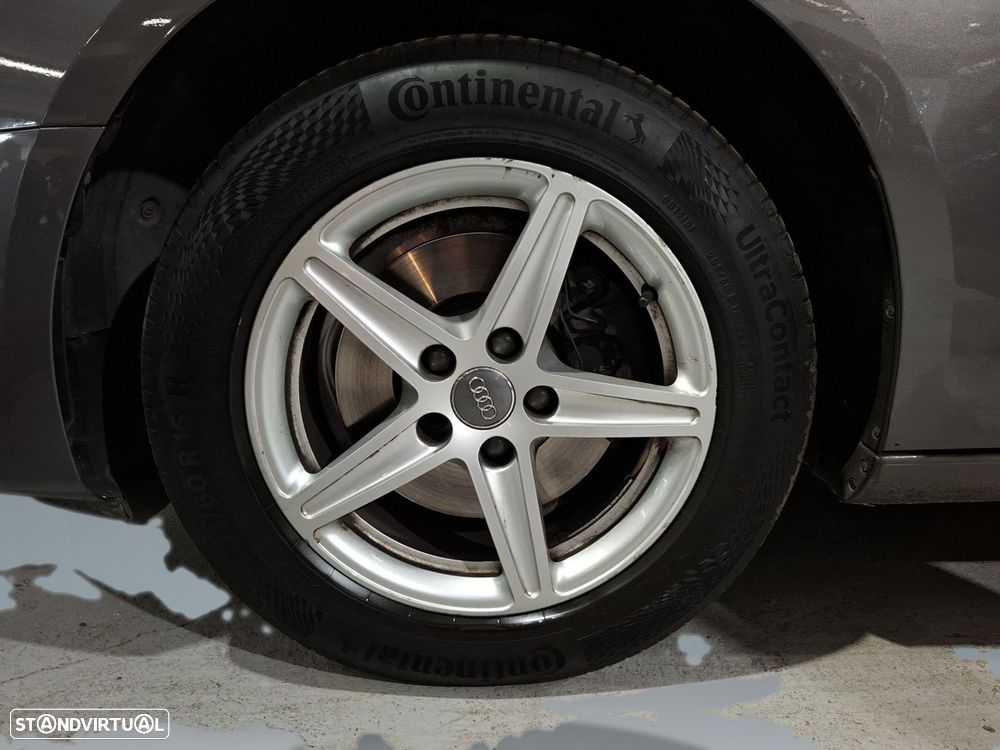 Audi A4 Avant 35 TDI Advanced S tronic - 24