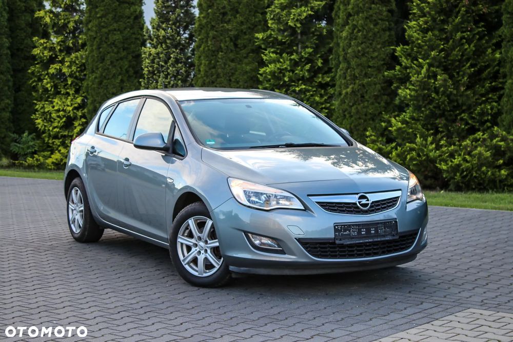 Opel Astra 1.4 Turbo Edition - 12