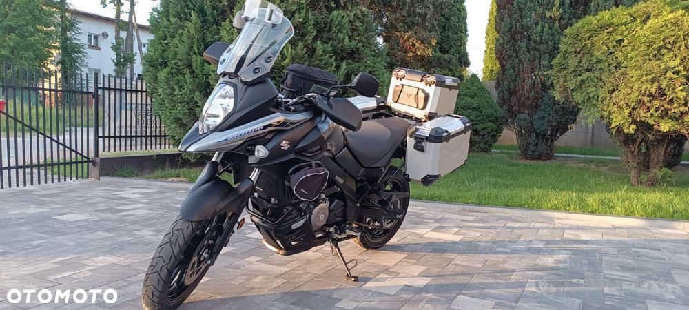 Suzuki V-STROM - 15