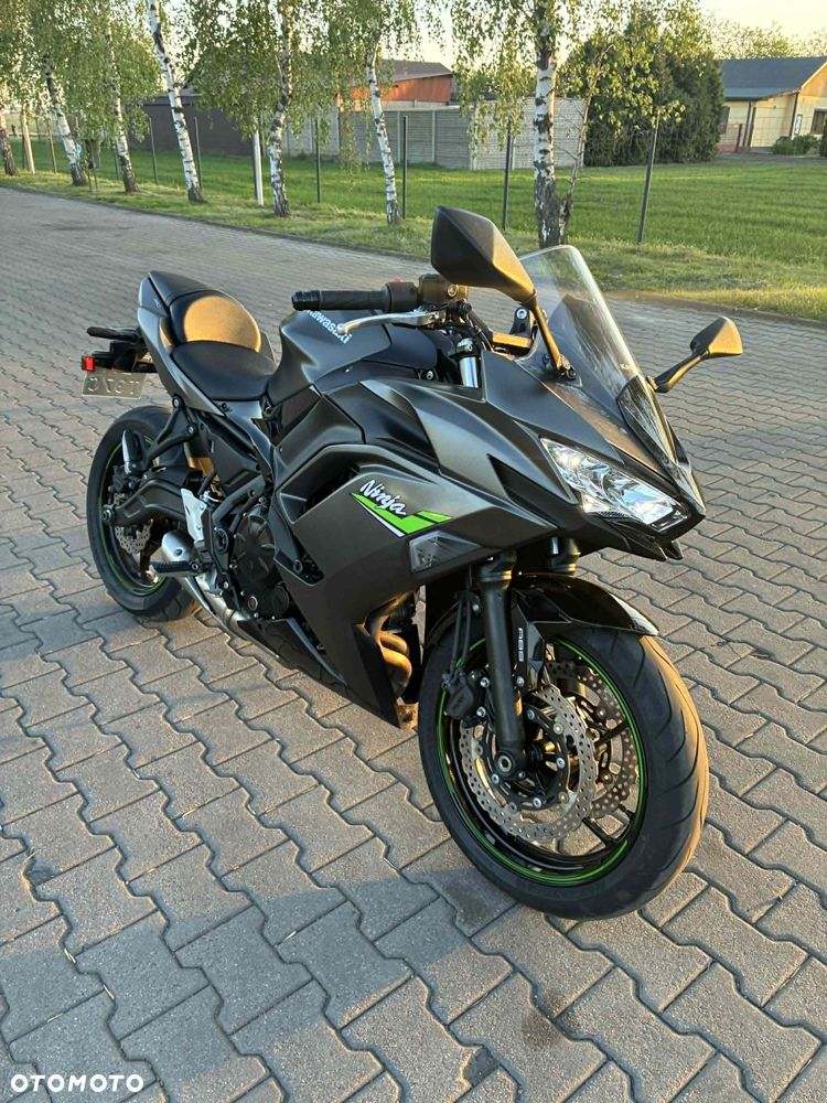 Kawasaki Ninja - 1