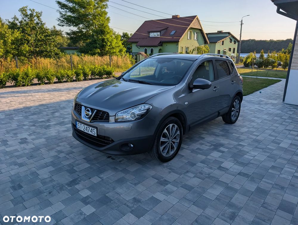 Nissan Qashqai 2.0 dCi 4x4 Tekna Premium - 4