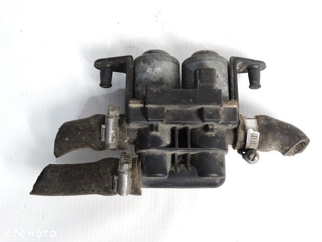 BMW 7 E38  5 E39  X5 E53  Elektrozawór 3 PIN Zawór Nagrzewnicy Wody Pompa Obiegowa 64128374995 8374995 BMW 725tds 728i 730i 735i 740d 740i 750i 316d 316i 318d 318i 320i 320d  323i 325d 325i 328i  330d 330i 335i 335d - 20