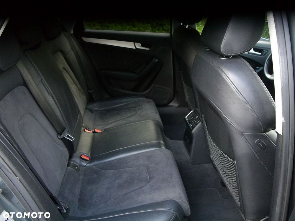 Audi A4 Allroad 2.0 TDI Quattro - 33