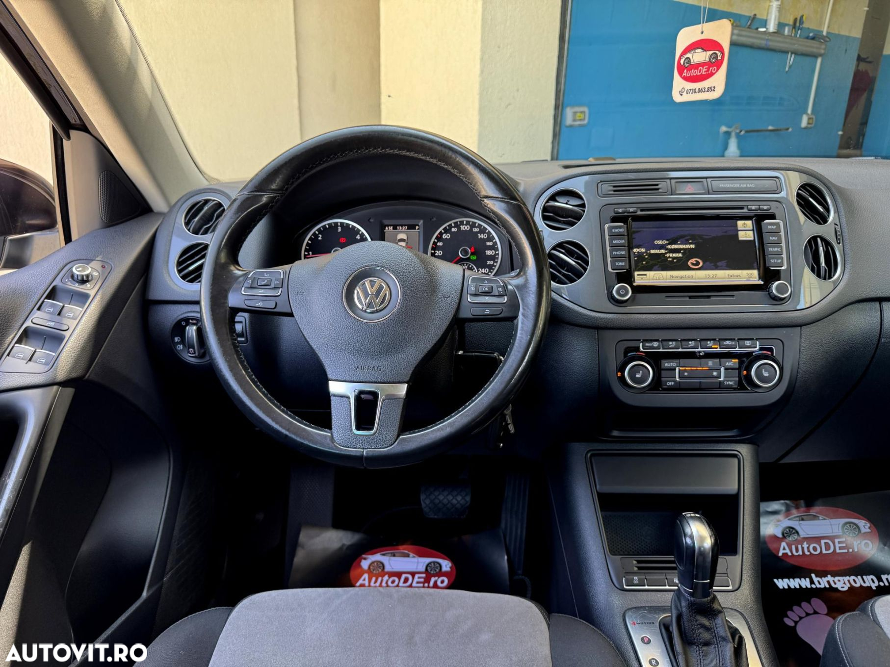 Volkswagen Tiguan - 9