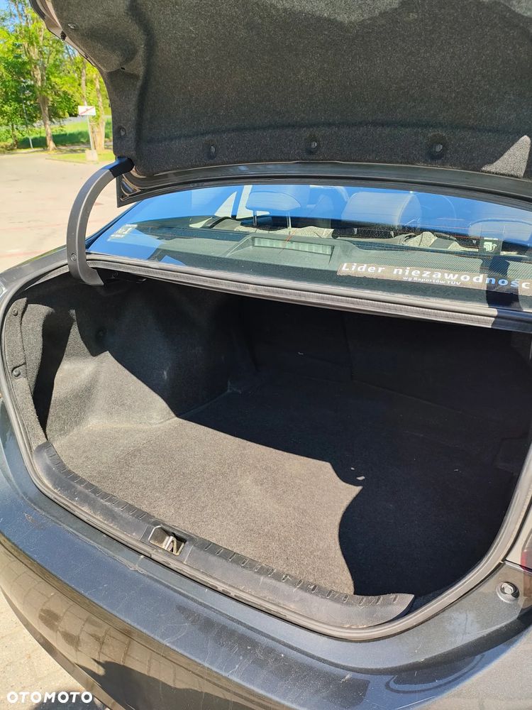 Toyota Corolla 1.6 Premium EU6 - 5