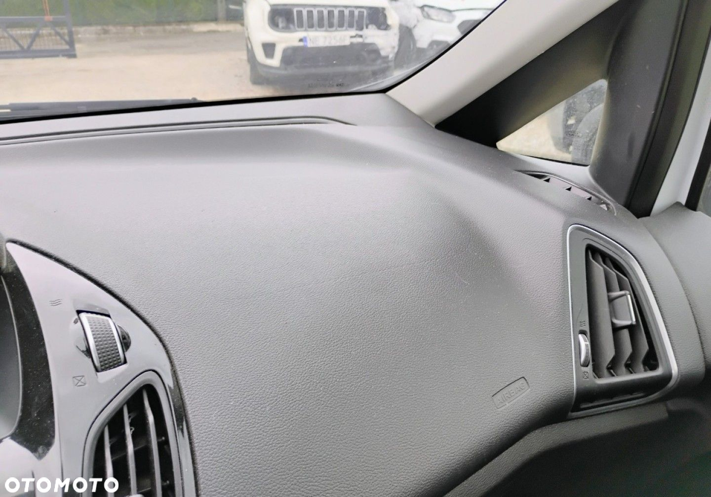 Ford B-MAX - 18