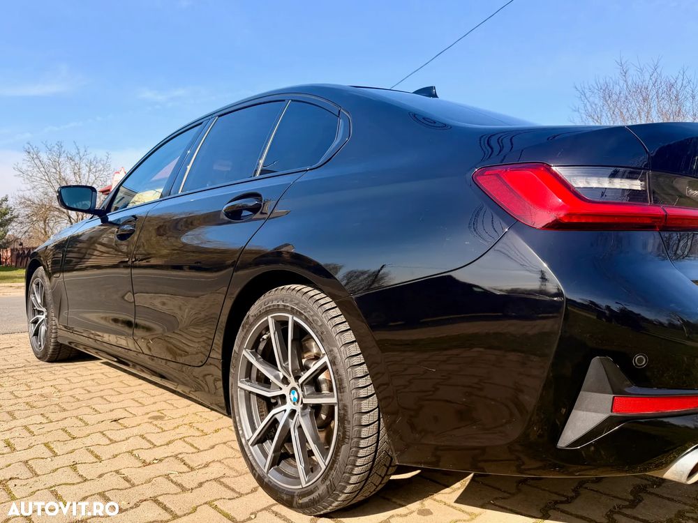 BMW Seria 3 330e Aut. Sport Line - 8