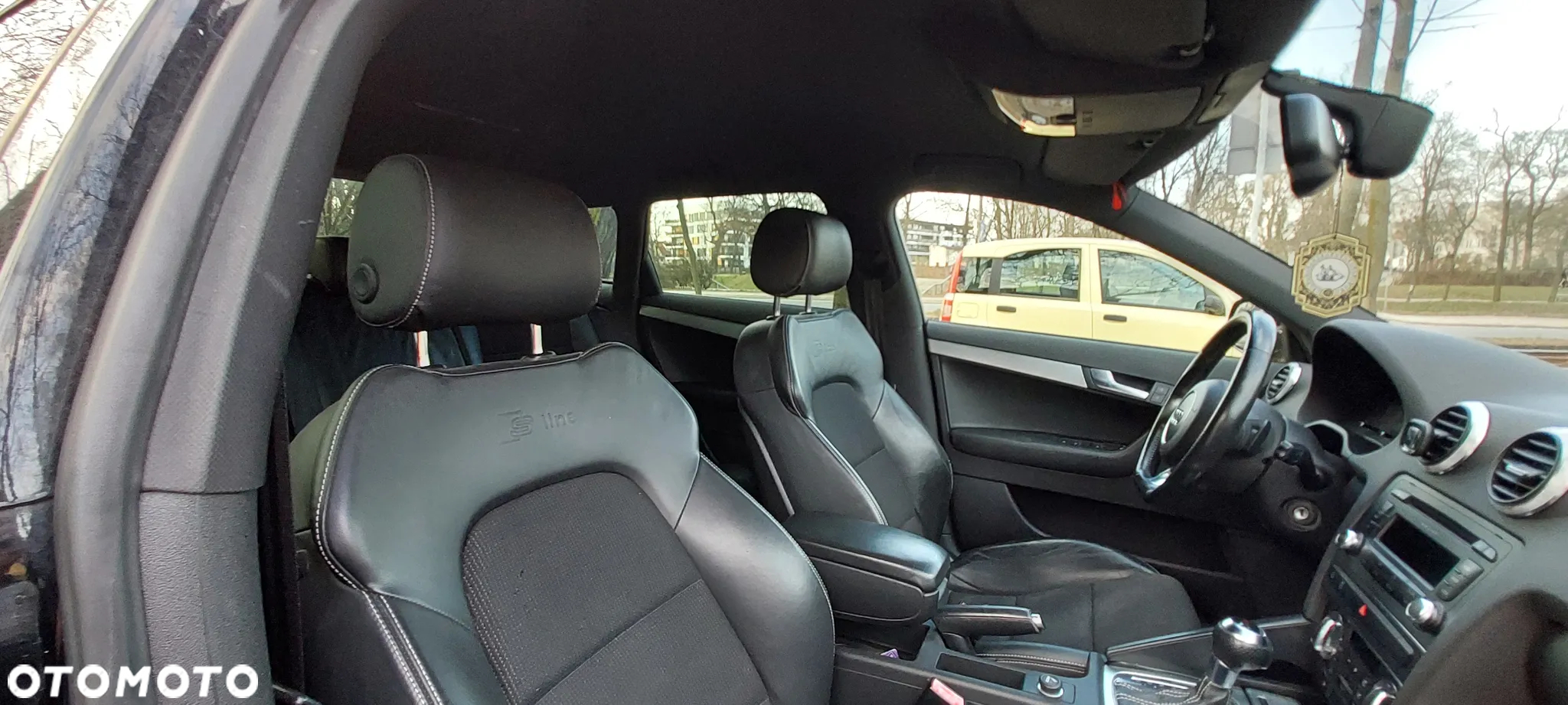 Audi A3 2.0 TDI DPF Ambition S tronic - 7
