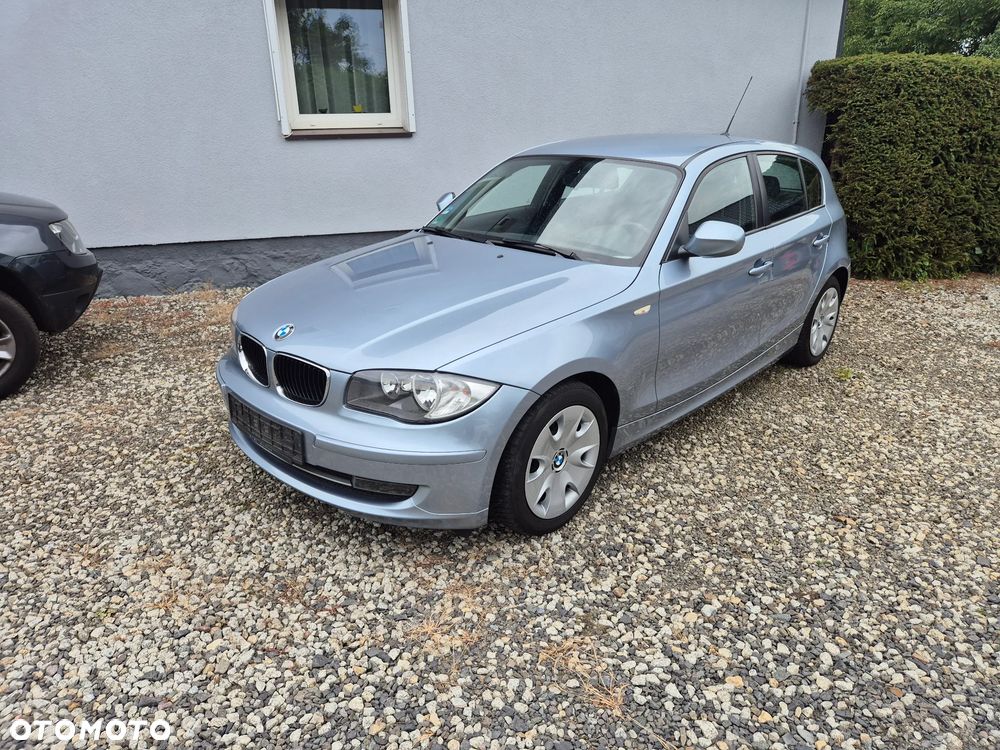 BMW Seria 1 116i - 1