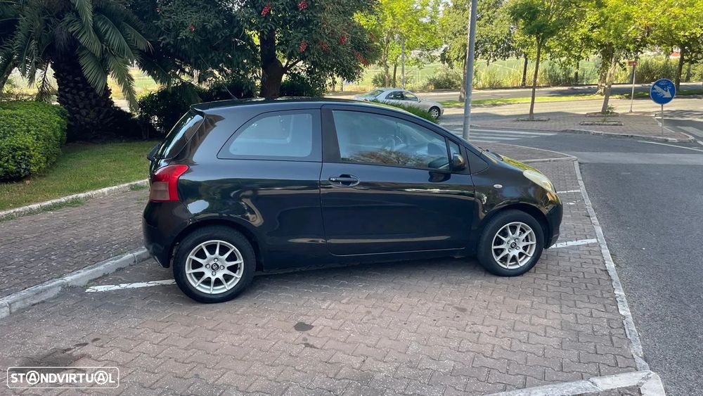 Toyota Yaris 1.0 VVT-i Motion - 8