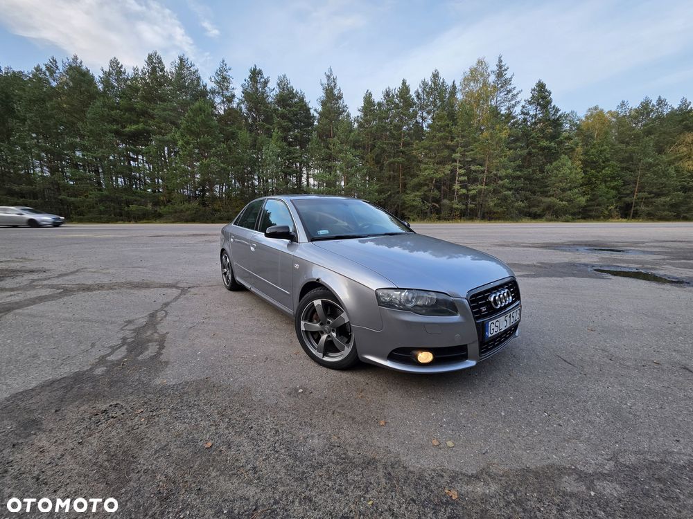 Audi A4 Limousine
