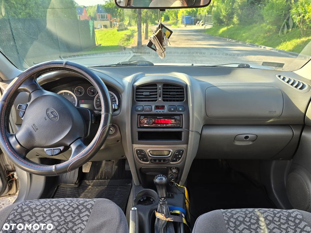 Hyundai Santa Fe 2.0 CRDi VGT GLS - 11
