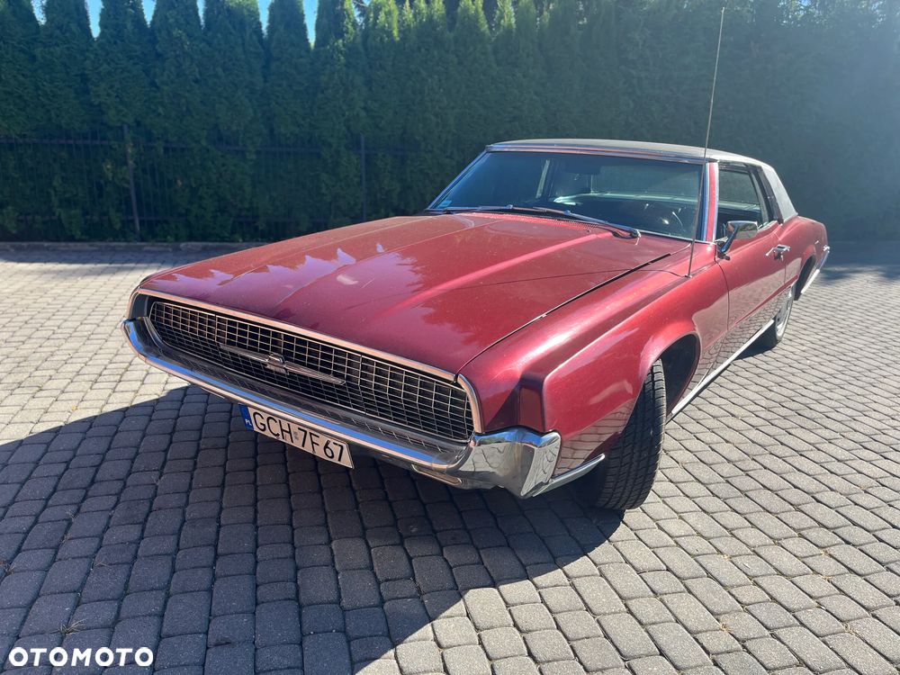 Ford Thunderbird - 1