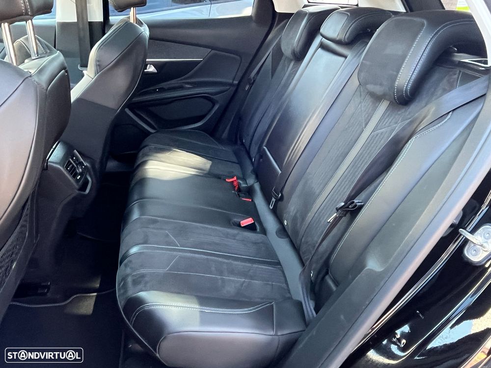 Peugeot 3008 PureTech 130 Stop & Start GPF Allure Pack - 20