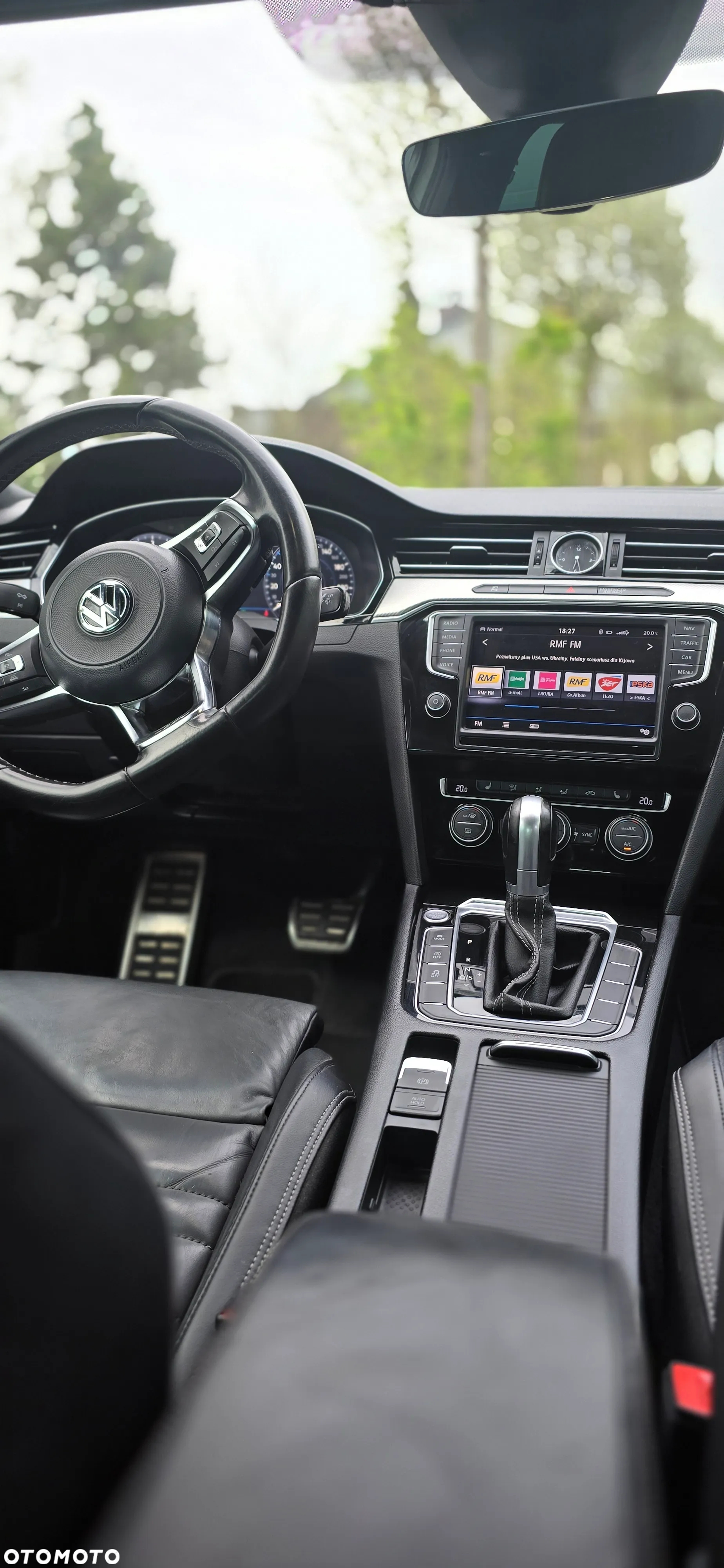Volkswagen Passat - 3
