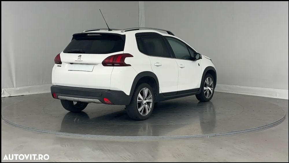 Peugeot 2008 - 3