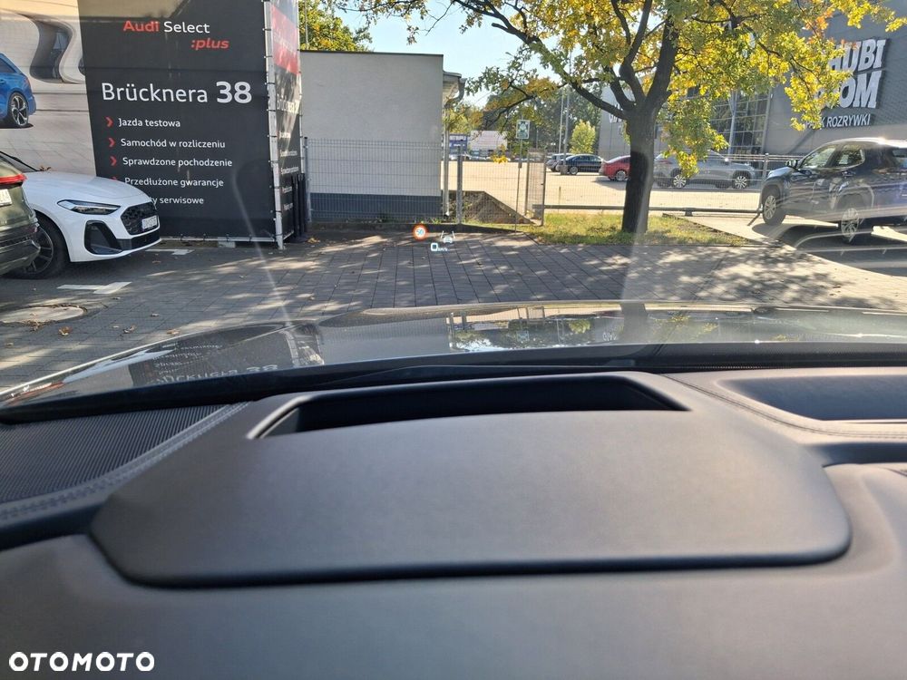 Audi Q8 - 34