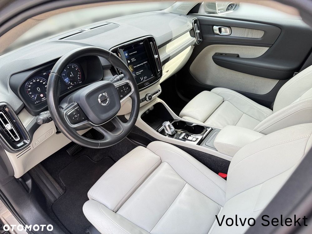Volvo XC 40 - 12
