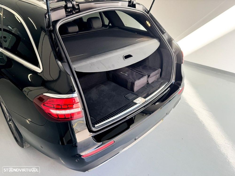 Mercedes-Benz E 300 de AMG Line 4Matic - 11